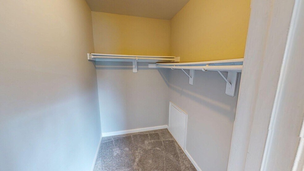 Building Photo - 6769 Milltown Ct