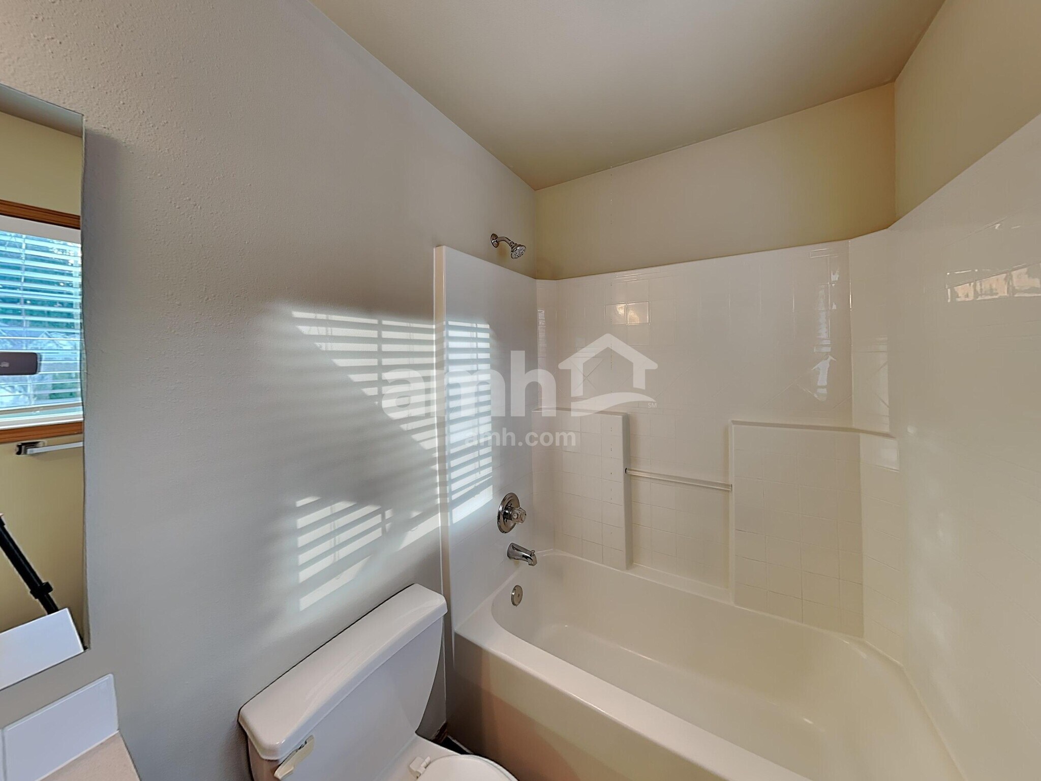 Building Photo - 13023 158th Street Ct E