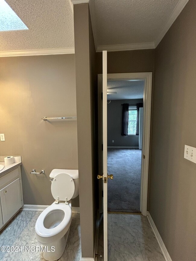 Building Photo - 3827 Sterling Pointe Dr