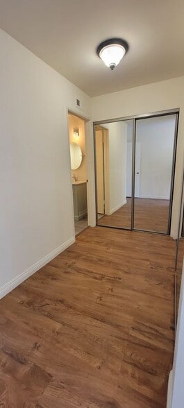 Building Photo - 604 Via Pavon