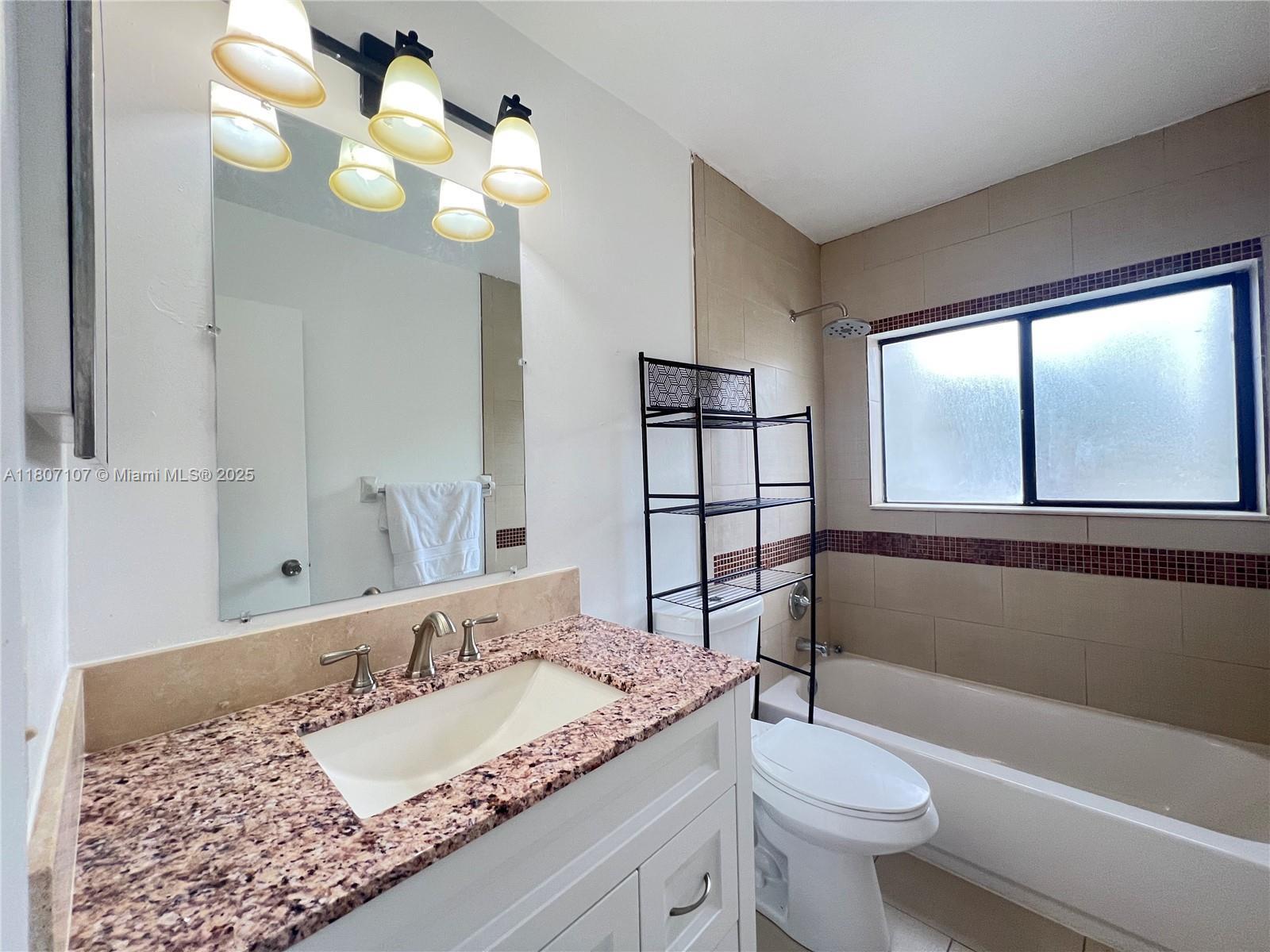 Building Photo - 11342 Royal Palm Blvd
