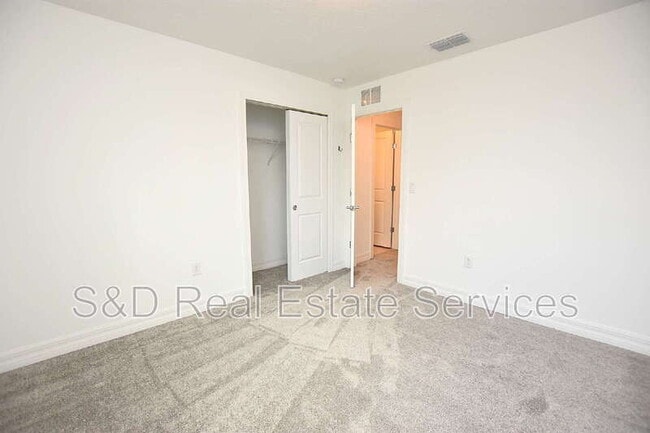 Building Photo - 3857 Capri Coast Dr