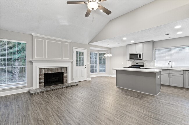 Building Photo - 31 S Stony Bridge Cir