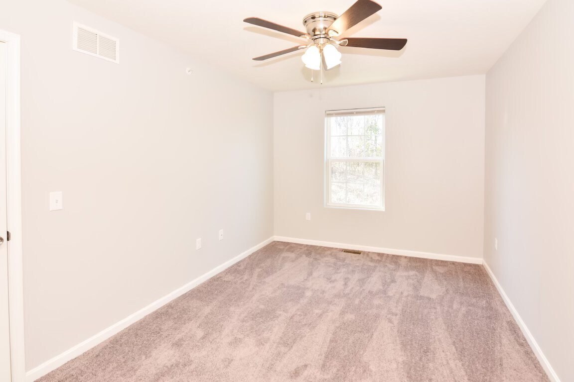 Building Photo - 2796 Monticello Ln
