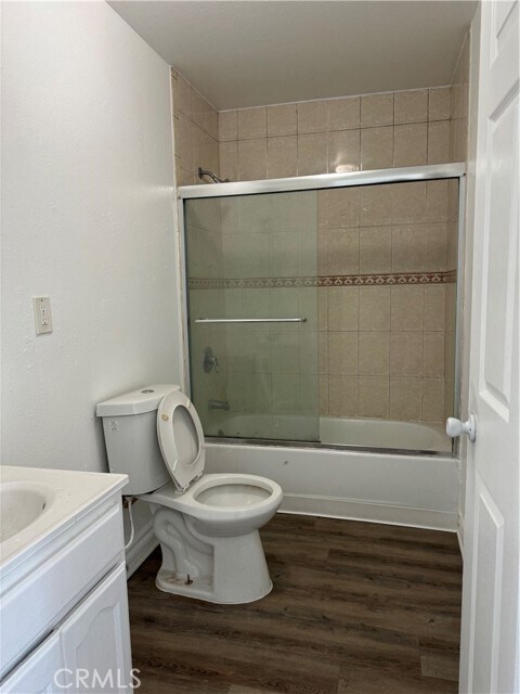 Building Photo - 2710 W 54th St