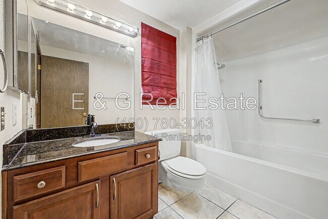 Building Photo - 9847 W Wrangler Dr