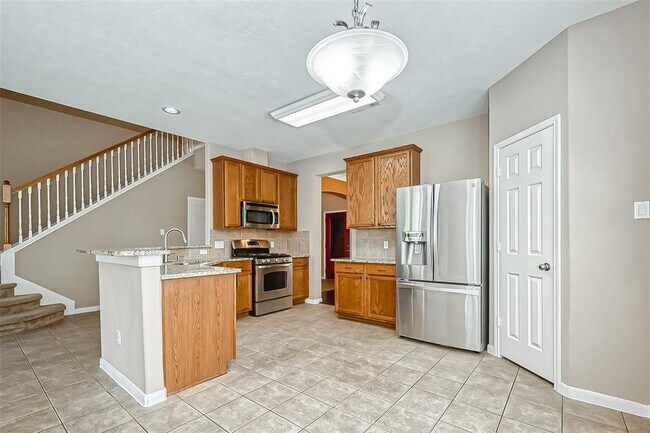 Building Photo - 2218 Falcon Knoll Ln