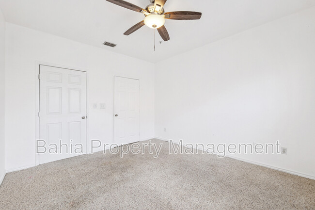 Building Photo - 4307 Bayside Village Dr
