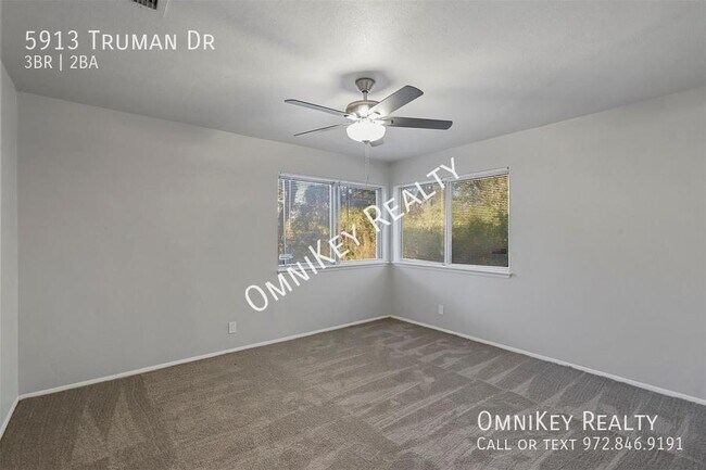 Building Photo - 5913 Truman Dr