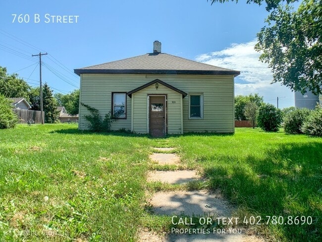 Building Photo - 760 B St