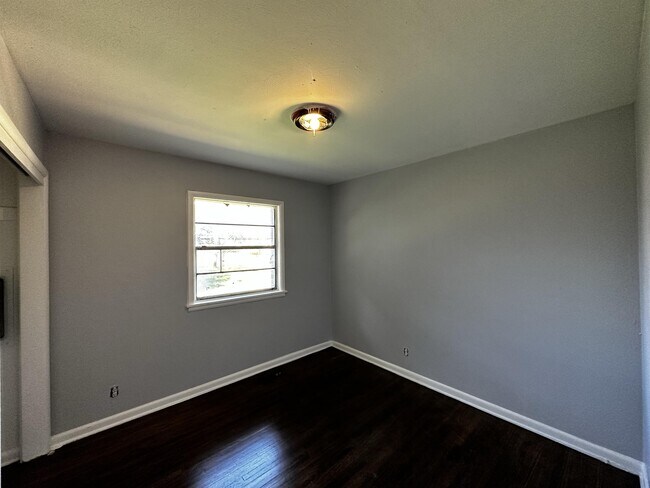 Building Photo - 2188 S 74th E Ave