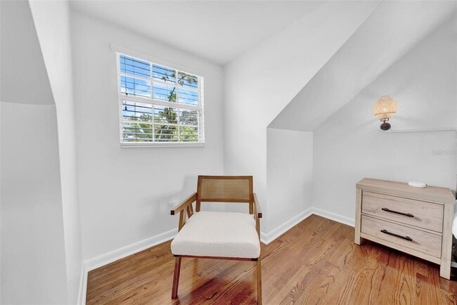 Building Photo - 4924 Shetland Ave