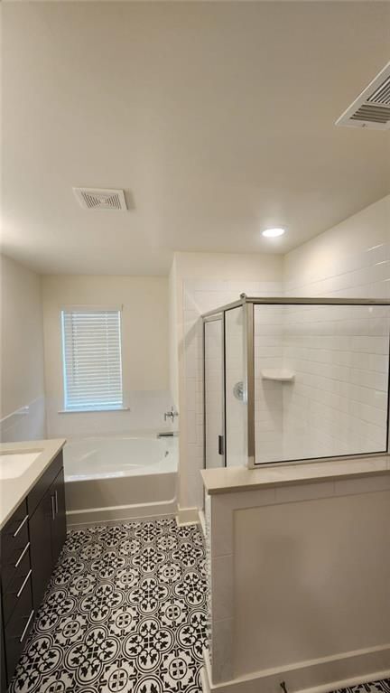 Building Photo - 300 Auburn Valley Wy