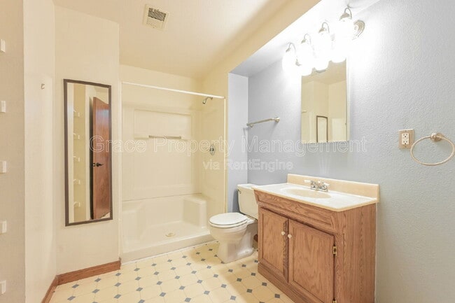 Building Photo - 28 Ward Ct