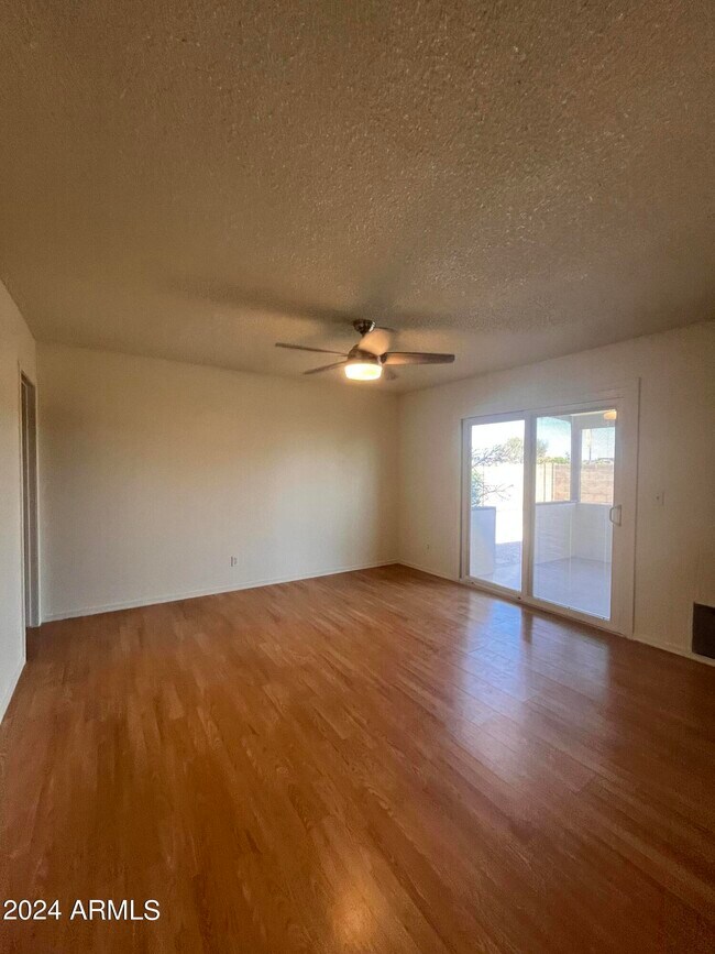 Building Photo - 13037 N 51st Dr