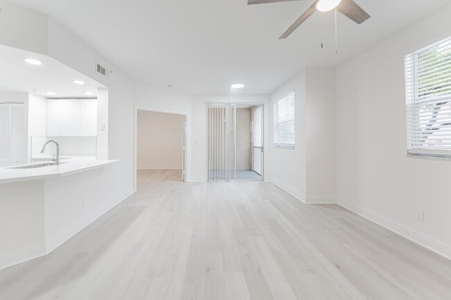 Building Photo - 20889 St Andrews Blvd