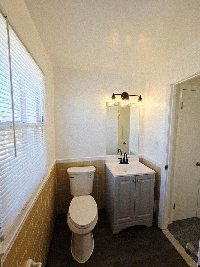 Building Photo - Renovated 3-Bedroom, 1-Bathroom Home in Beechfield