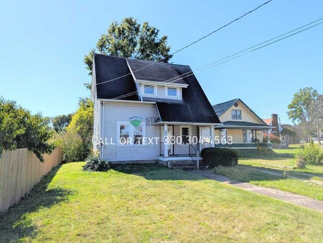 Building Photo - 654 E Glenwood Ave