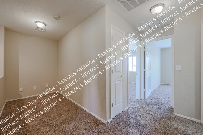 Building Photo - 39821 N Thunder Hills Ln