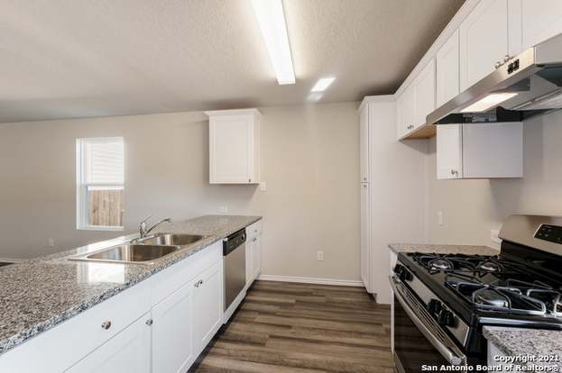 Building Photo - 7231 Rosada Way