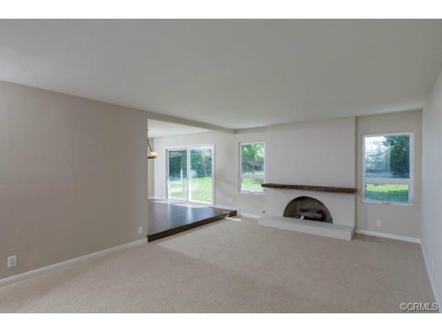 Building Photo - Gorgeous remodeled home in Covina Hills