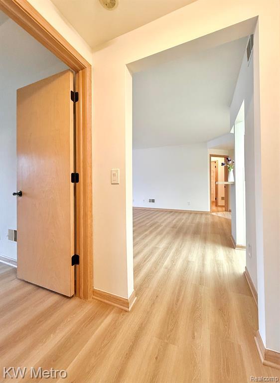 Building Photo - 969 GreenView Ct