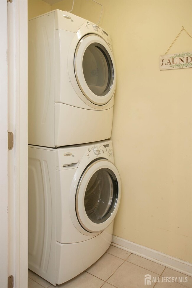 Building Photo - 78 Hazelwood Ave