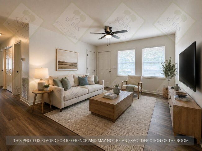 Building Photo - Beautifully Updated 3 Bedroom, 2 Bath Home – Move-In Ready!