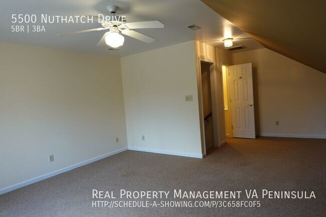 Building Photo - Spacious 5 bedrooms house in Rolling Woods...