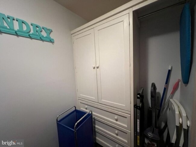 Building Photo - 3 Aspen Way