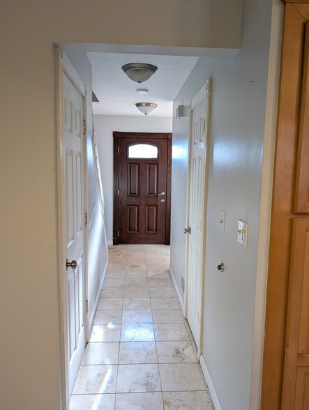 Hallway - 21765 Flanders St