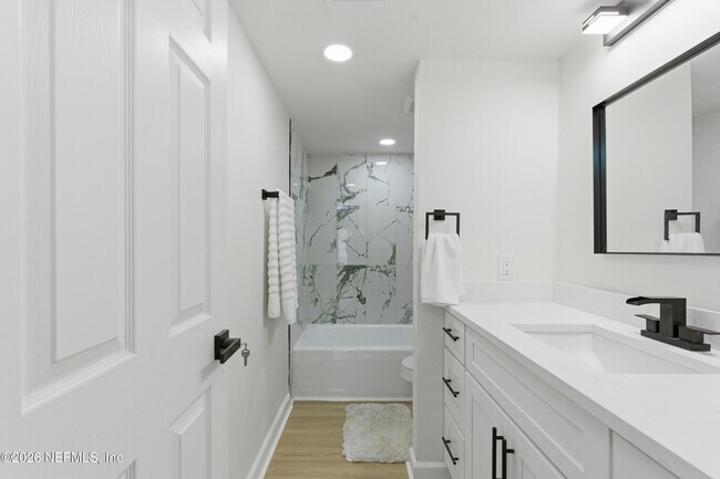 Building Photo - 7602 Las Palmas Way