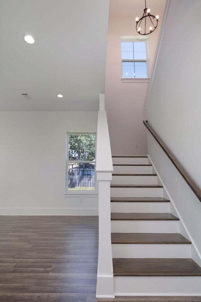 Building Photo - 278 Calusa Blvd