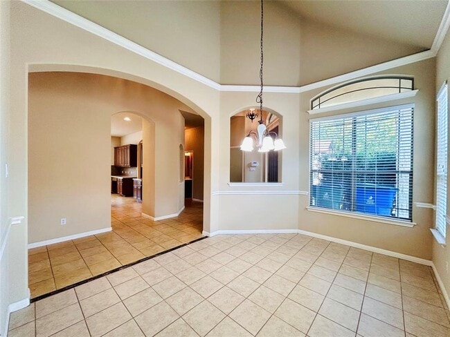 Building Photo - 2501 Farleigh Ln