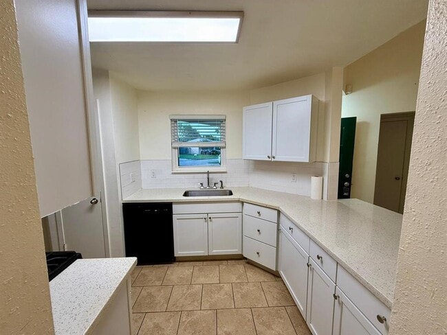 Building Photo - 18611 Bridoon Dr