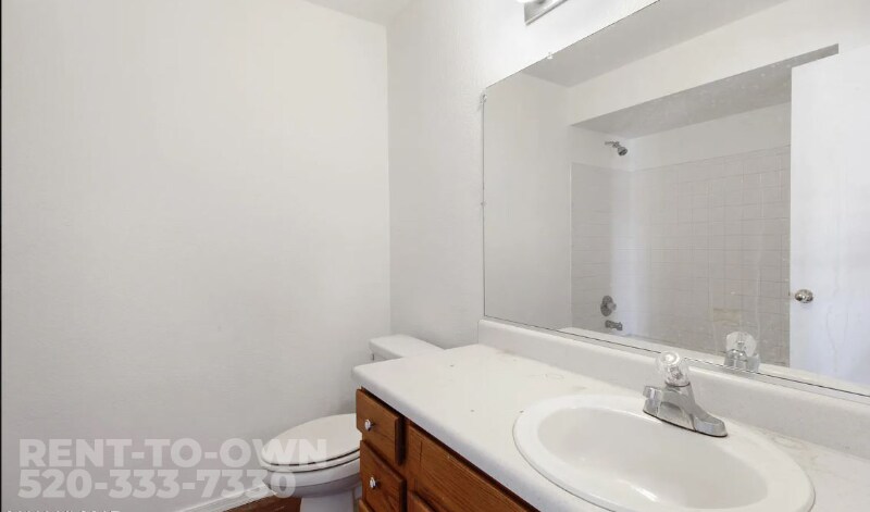 Building Photo - 4620 W Bluebell Way