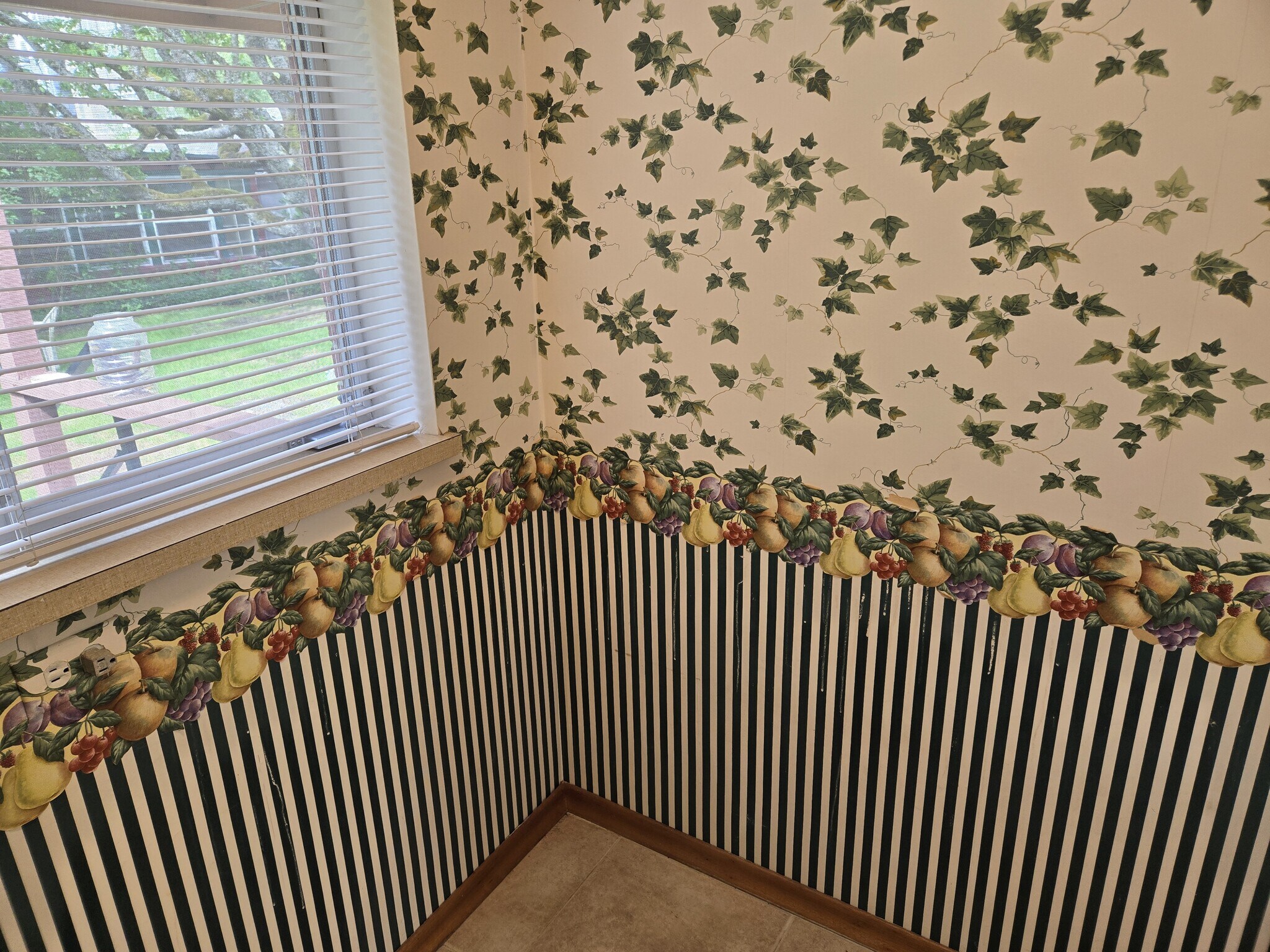 Little Breakfast Nook - 4005 N 24th St