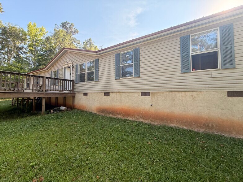 Building Photo - 10911 Lee Road 279