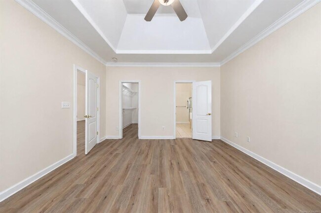 Building Photo - 5169 Queen Bishop Ln