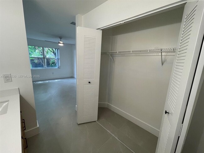 Building Photo - 3325 NW 79th Way