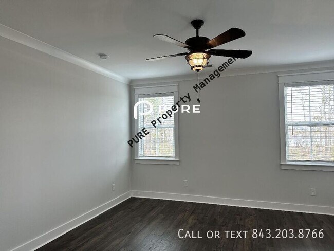 Building Photo - 610 Black Pine Rd