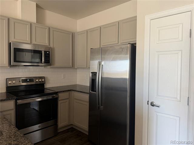 Building Photo - 6506 N Biscay St