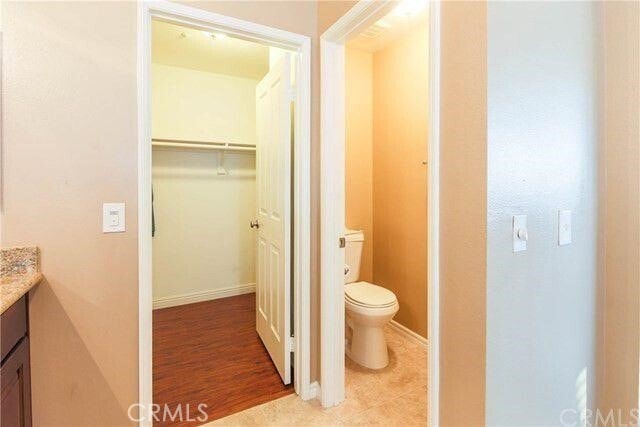 Building Photo - 820 N Justin Pl