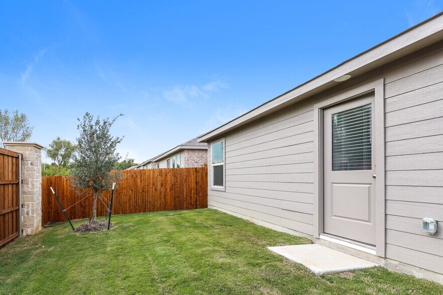 Building Photo - 124 Arbor Hls Rd