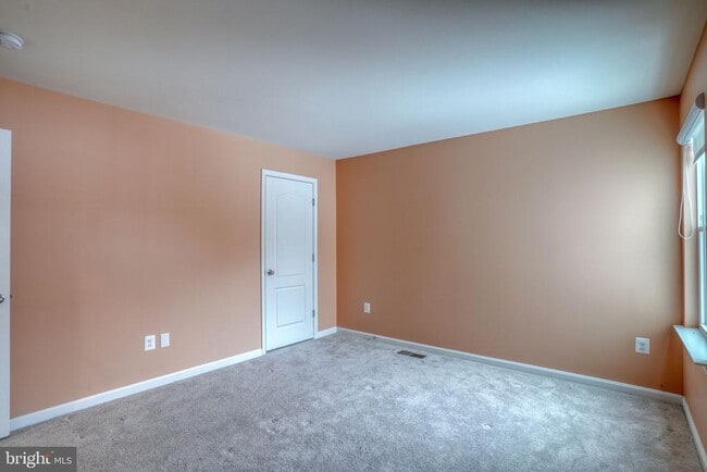 Building Photo - 101 Beaufort Ct