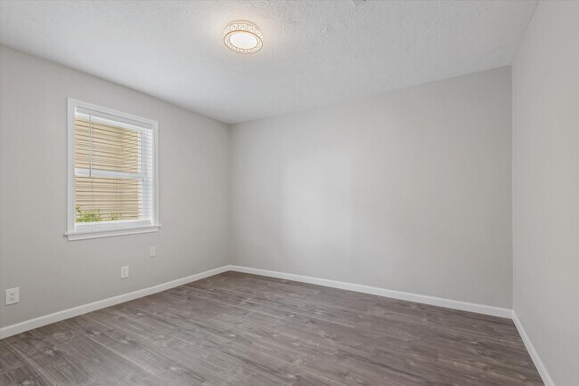 Building Photo - 3518 Avenue H