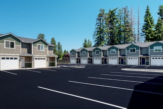 Building Photo - 2711 Niki Ln