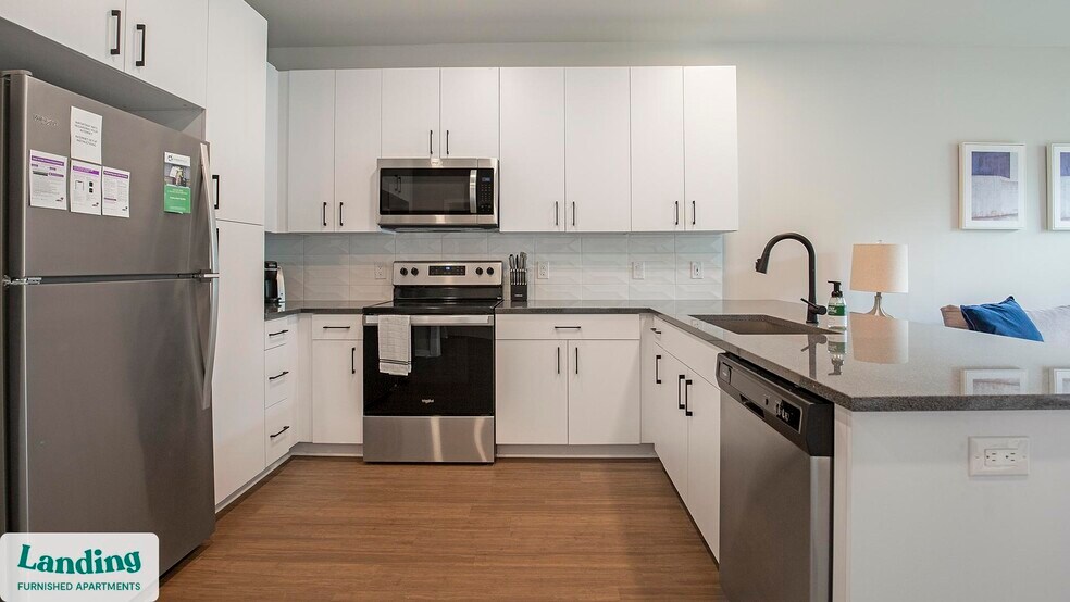 Building Photo - 1600 NW 38th St