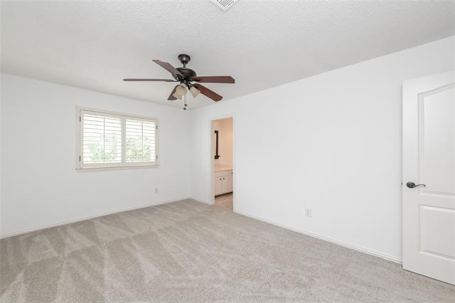 Building Photo - 7100 Oakbrook Dr