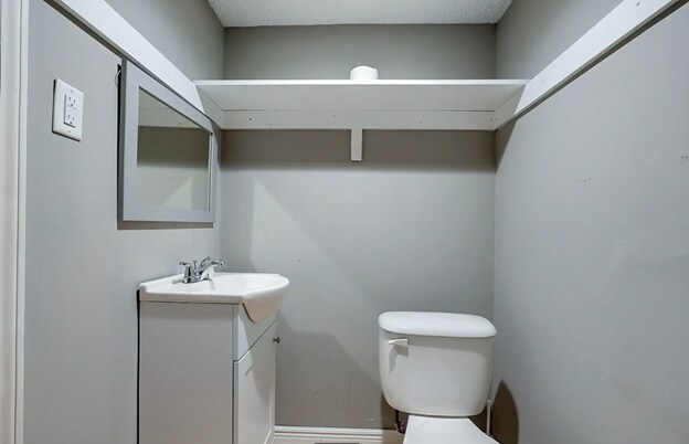 Building Photo - 3909 S Marshall Dr